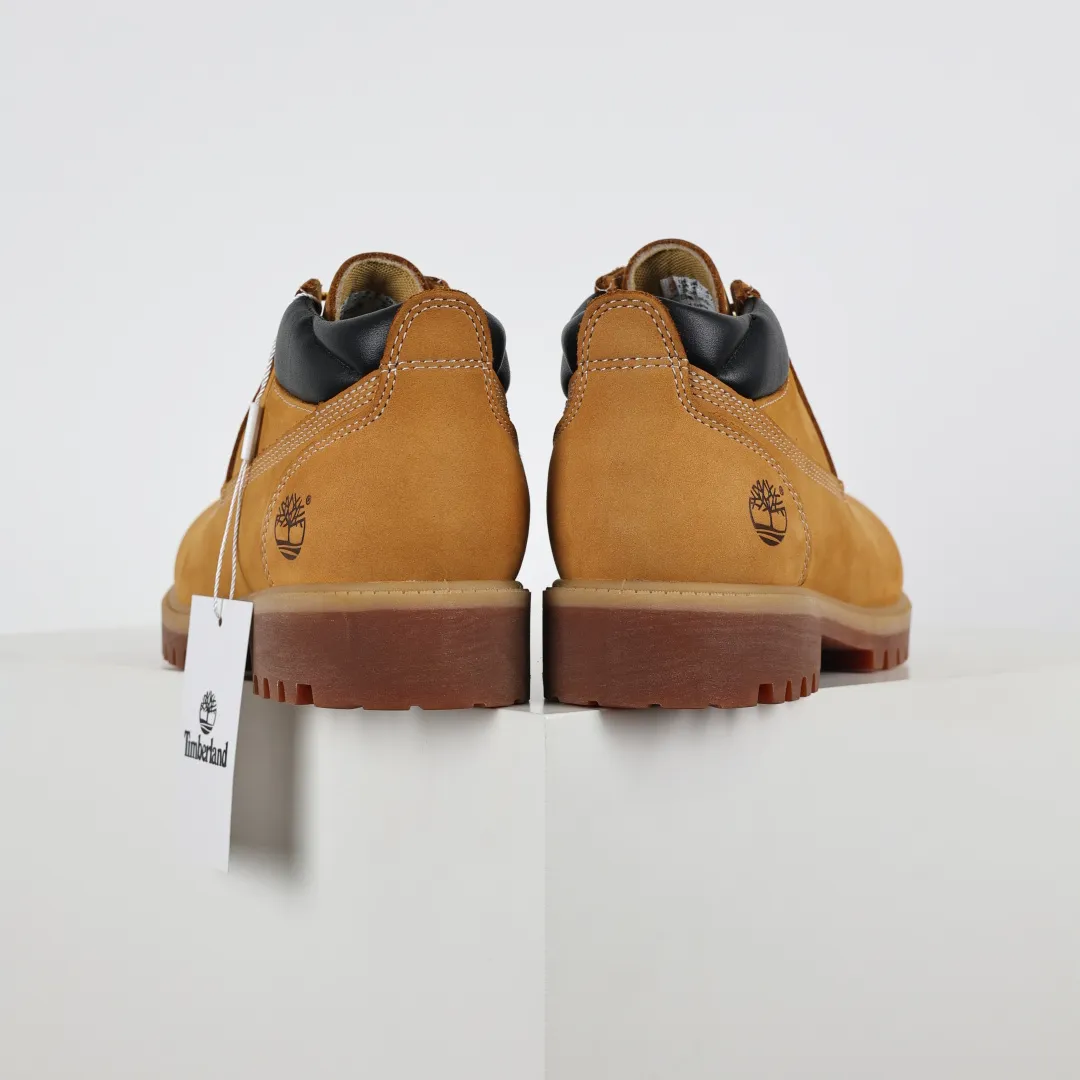 Local self-pickup💰640 Core recommendation Good price Rubber non-slip outsole resists cold and cracks. Authentic and consistent full leather collar/lining/sole. Equipped with anti-fatigue shock-absorbing honeycomb insole. Extremely comfortable. Full set of original packaging accessories (comes with shoelaces, eraser and counter bag). Size: 39.5 40 41 41.5 42 43 43.5 44 45 One size too large.